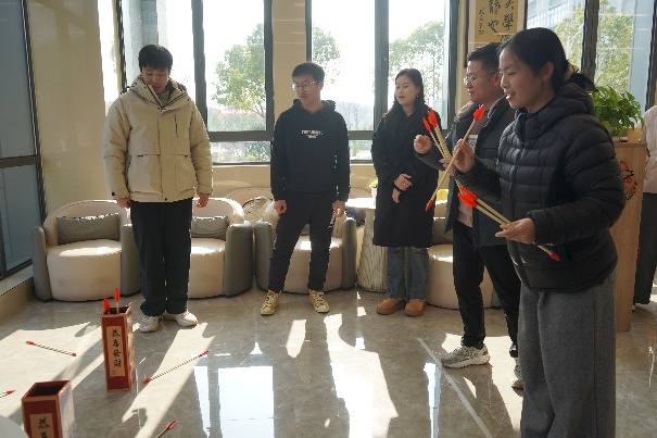 1767158379608139.png 图片2.png