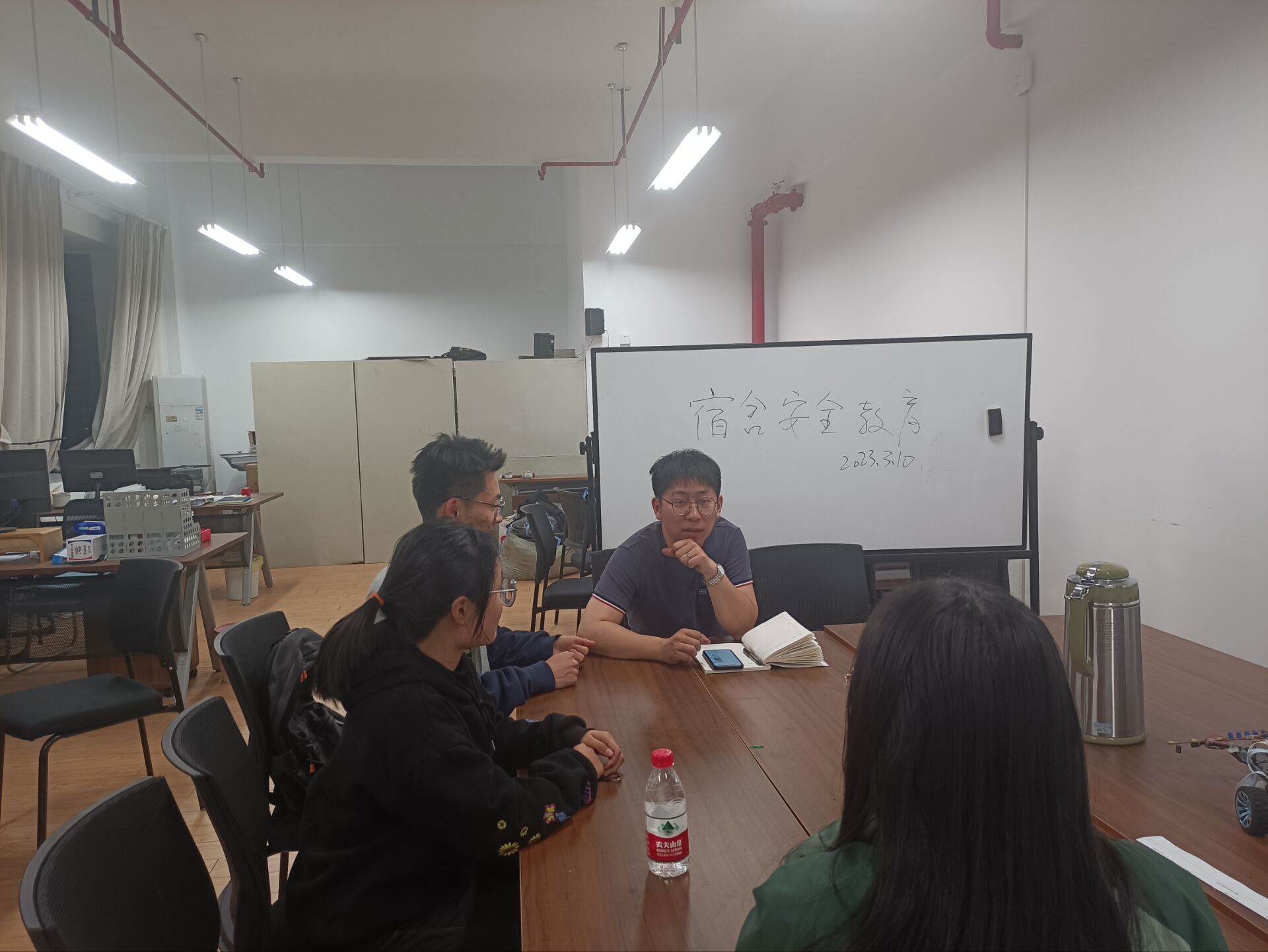 1716860524171326.jpg 1716860524171326.jpg