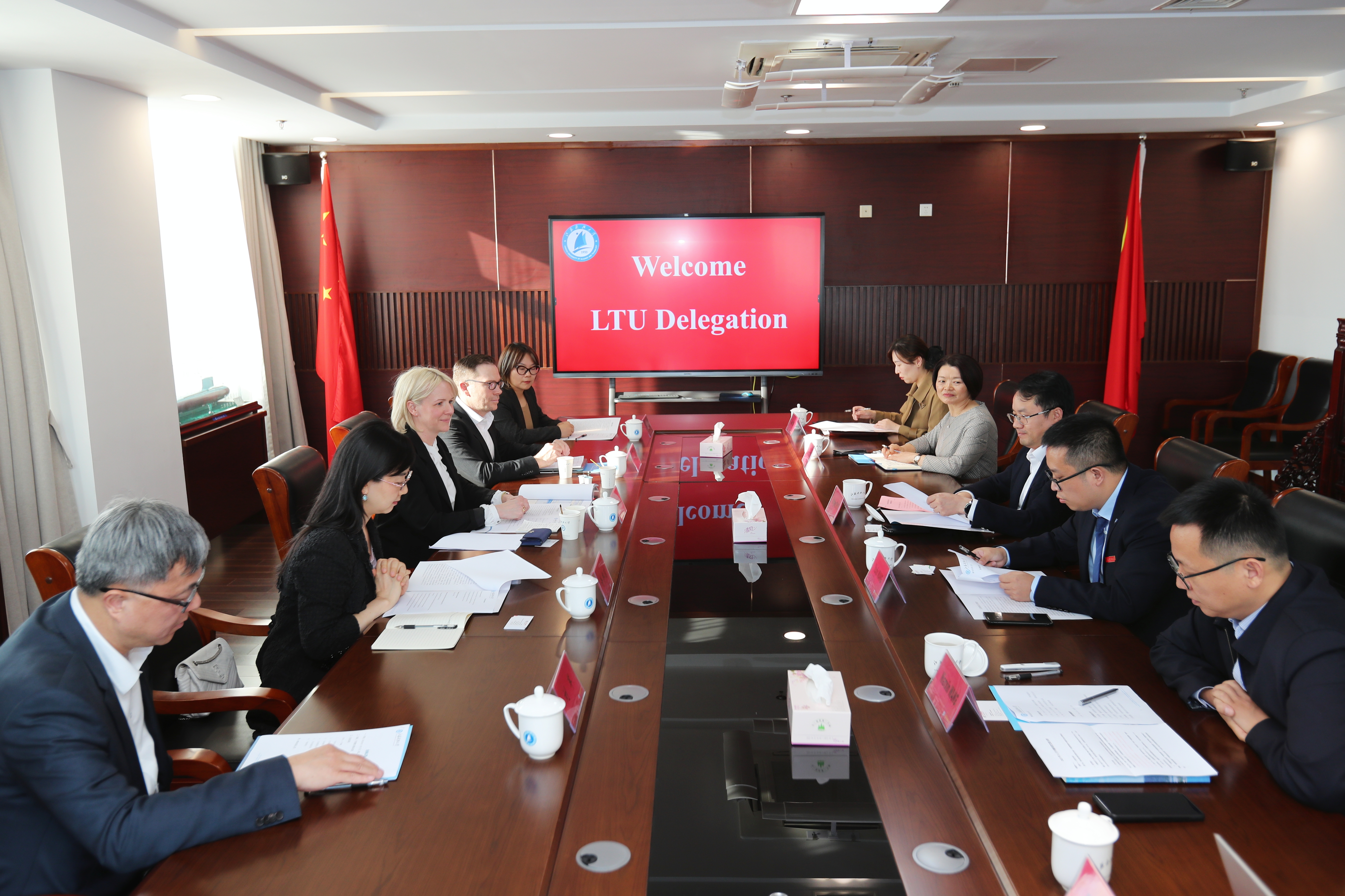 1699411337886872.jpg MTXX_MH20231107_165551215.jpg