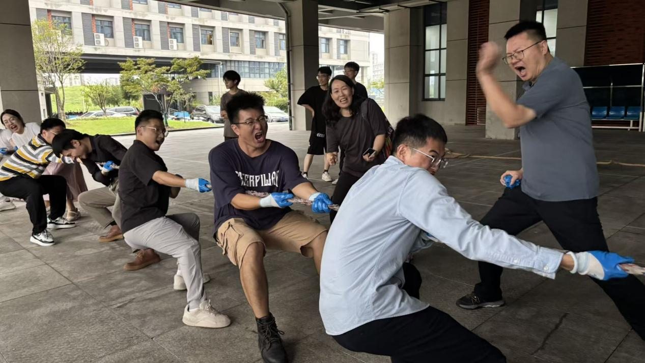 1758872501141152.png 图片2.png